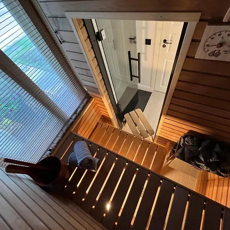 アパート With Sauna And Terrace